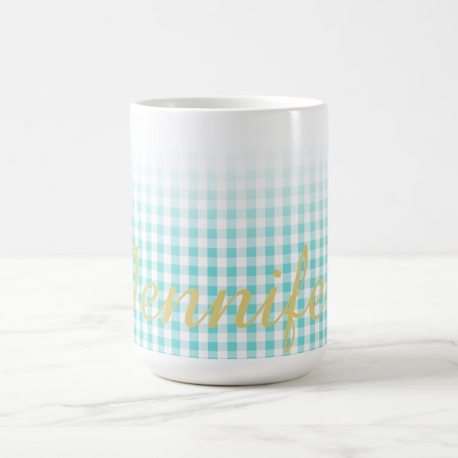 Caneca monograma do padrão de gingham de turuquesa de chi (Centro)