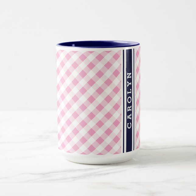 Caneca monograma do padrão gingham do marinho rosa-pré-di (Centro)