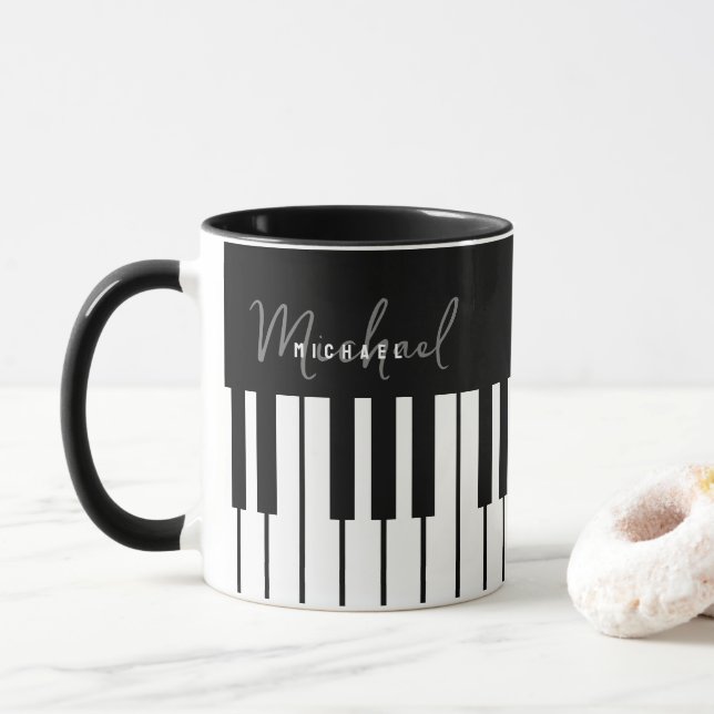 Caneca Monograma do teclado Piano Preto e Branco (Com Donut)