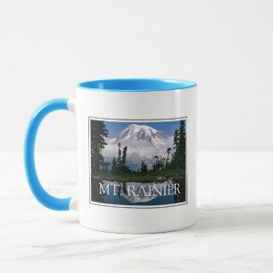 Caneca Monte Rainier Reflexo em um lago da montanha