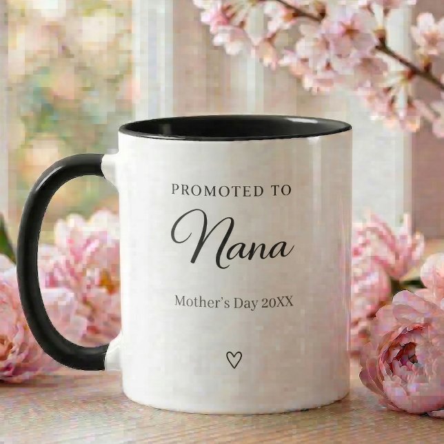Caneca Mother’s Day Pregnancy Announcement Nana (Mother's day Promotes to Nana Mug  )