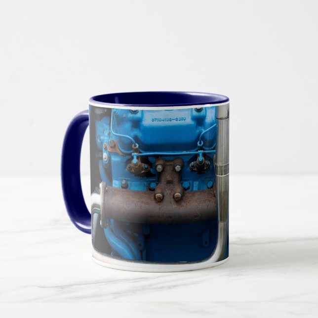 Caneca Motor de trator azul (Frente Esquerda)