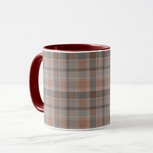 Caneca Mousse de mocca e xadrez cinza