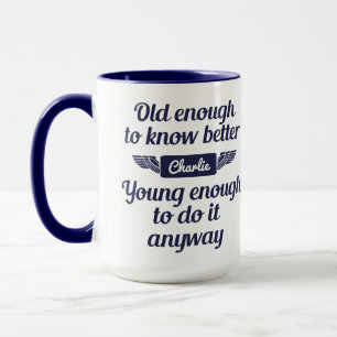 Caneca Mudanças de nome personalizado "Antigo & Jovem"