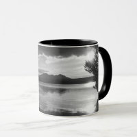 Mug de Fotografia na Paisagem Branca e Preta