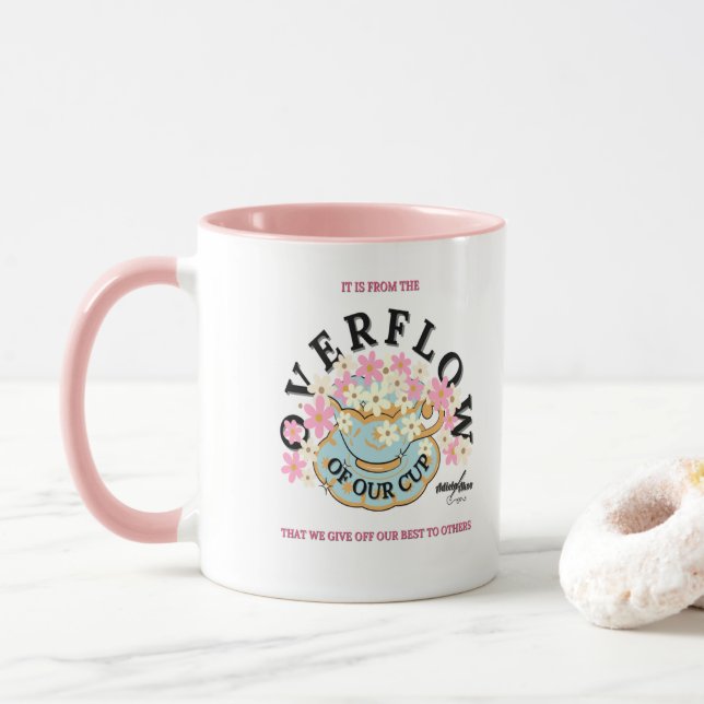 Caneca Mug de SOBREFLUXO projetado pela poeta Adiela Akoo (Com Donut)