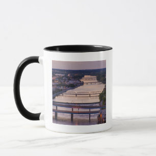 Caneca Muitas Pontes Cruzam o Grand River, Vista do Pôr d