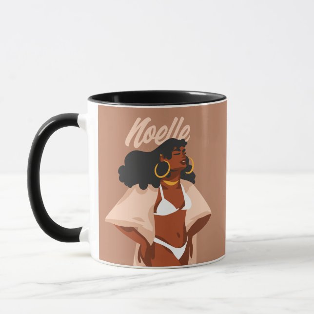 Caneca Mulher Negra, Bikini Branco, Pronta para Praia (Esquerda)