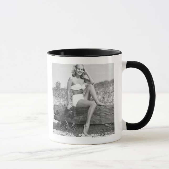 Caneca Mulher no biquini (Direita)