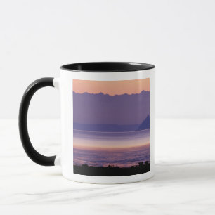 Caneca NA, EUA, Washington, Conway. Montanhas Olímpicas