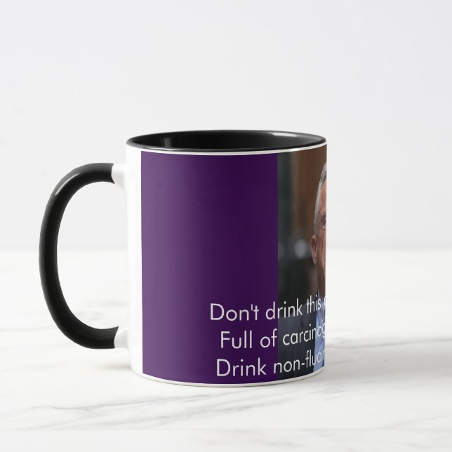 Caneca Não Beba Este Café!  (Esquerda)