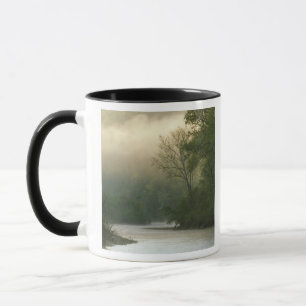 Caneca Nascer do sol através do nevoeiro visto do Red Bl