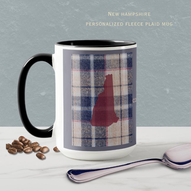 Caneca New Hampshire Plaid With State Outline Mug (Personalize this New Hampshire mug, with a fuzzy plaid background. )