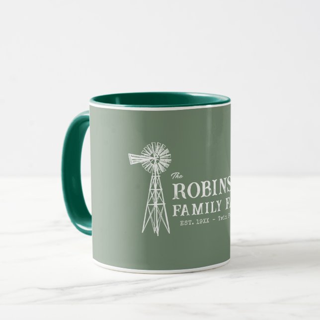 Caneca Nome da família Fazenda Rustic Windmill Sage Green (Frente Esquerda)
