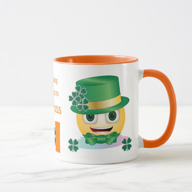 Caneca Nome Personalizado Emoji Irlandês com Hat e Shamro (Direita)