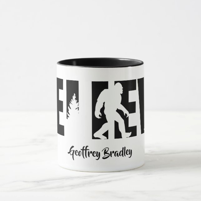 Caneca Nome personalizado Sasquatch Críptico Acredite  (Centro)