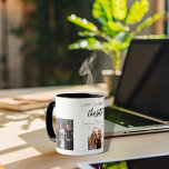 Caneca Nomes de fotos brancas e pretas do amigo de aniver<br><div class="desc">Um presente de amigos para a aniversário de 21 anos de uma mulher, celebrando sua vida com 3 fotos suas, de seus amigos, família, interesses ou animais de estimação. Personalize e adicione seu nome, 21 anos e seus nomes. Letras pretas coloridas. Um fundo branco clássico. Seu nome é escrito com...</div>