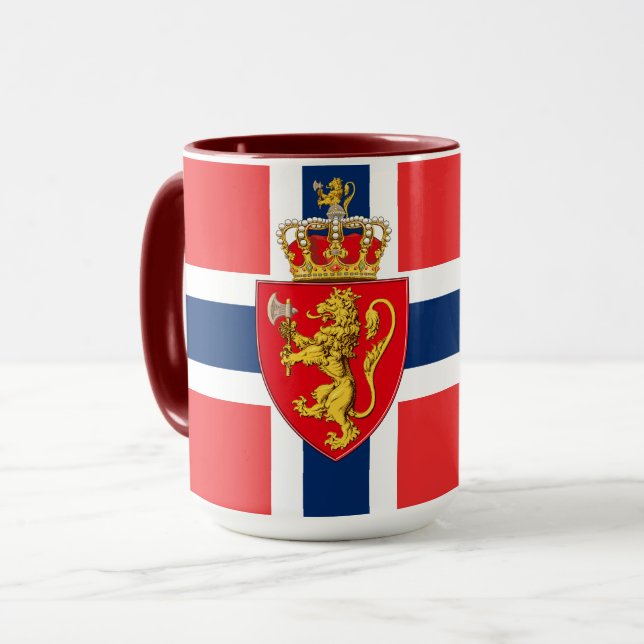 Caneca Noruega, pavilhão norueguês, com casaco de armas (Frente Esquerda)