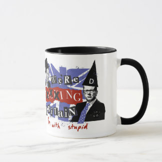 Caneca Nós xxxxing Grâ Bretanha, mim somos com estúpido