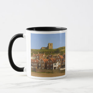 Caneca Nova habitação e igreja de St Margarets, Whitby,