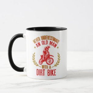 Caneca Nunca Subestime Um Oldman Com Uma Diversão De Bici
