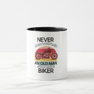 Caneca Nunca subestime um velho que também seja motocicli