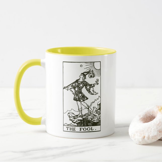 Caneca O Cartão de Tarô Fool (Com Donut)