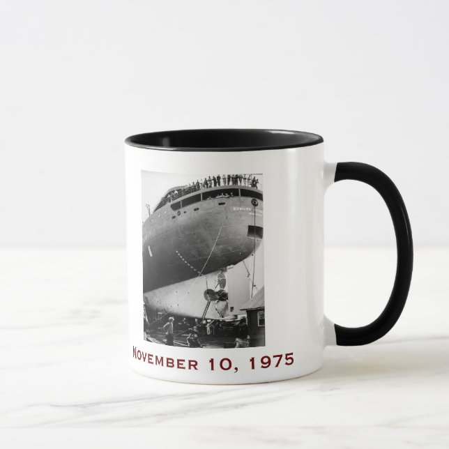 Caneca O Edmund Fitzgerald com Nomes da Tripulação (Direita)