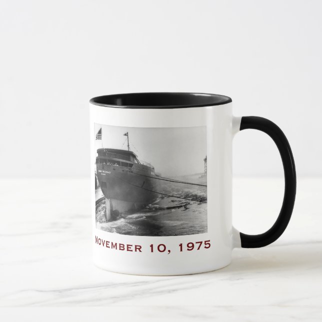 Caneca O Edmund Fitzgerald com Nomes da Tripulação (Direita)