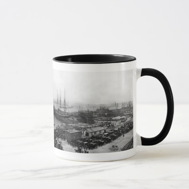 Caneca O Lusitania chega (Direita)