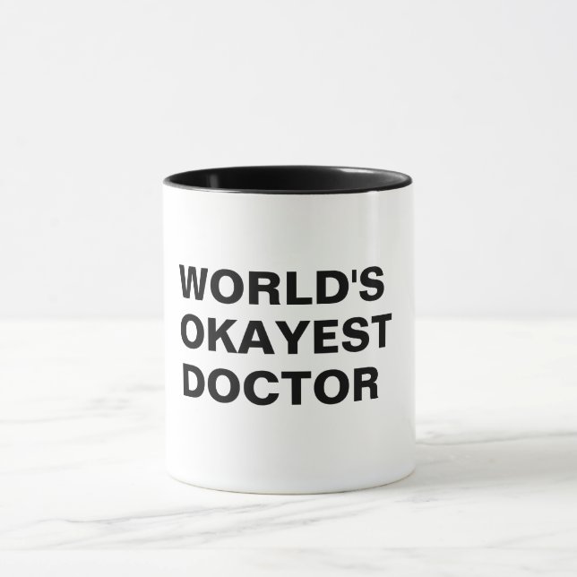 Caneca o médico mais legal do mundo trocadilho. (Centro)