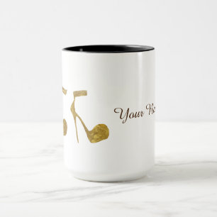 Caneca O salto alto dourado calça o nome feito sob