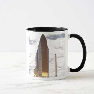 Caneca O vaivém espacial Atlantis tira 16