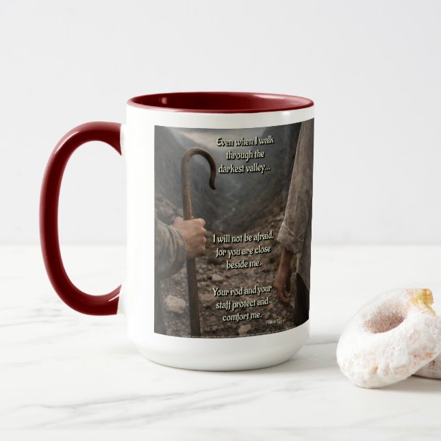 Caneca O vale mais escuro (Com Donut)