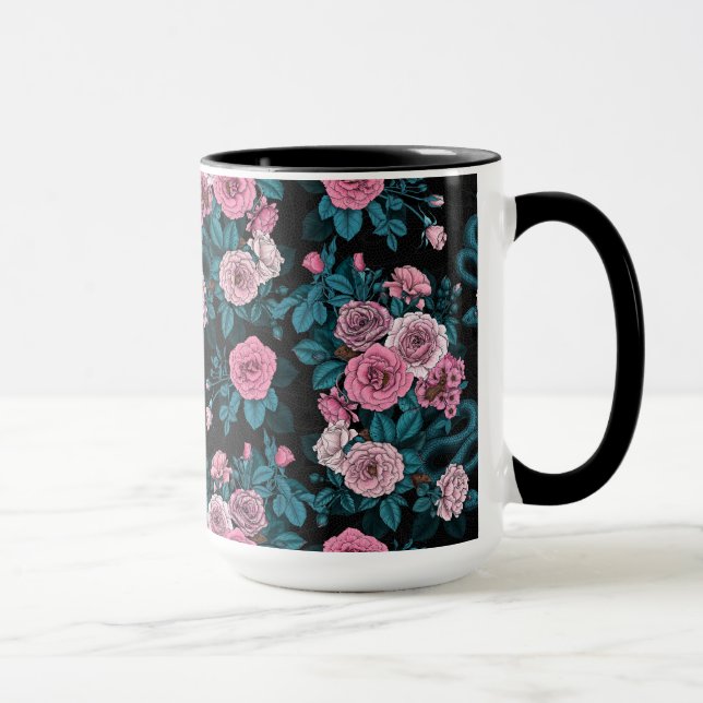 Caneca Oculto nas rosas 2 (Direita)