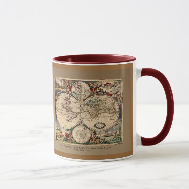 Caneca Oferta do Designer de Mapa do Velho Mundo (Direita)