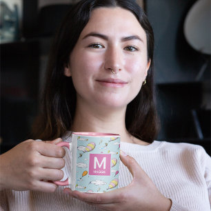 Caneca Oh, Os Lugares Que Você Irá! Monograma e Nome