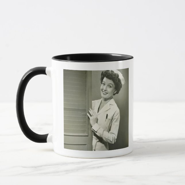 Caneca Olhando a enfermeira (Esquerda)