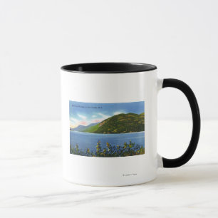 Caneca Opinião do lago da montanha do pulo dos cervos