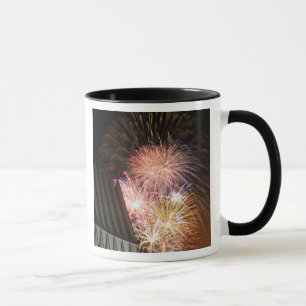 Caneca Os fogos-de-artifício explodem