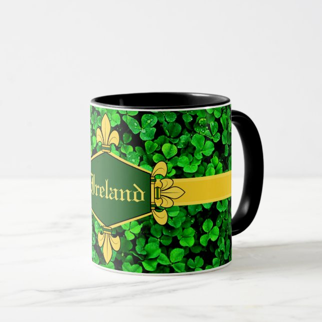 Caneca Os trevos verdes de Ireland, personalizam com nome (Frente Esquerda)