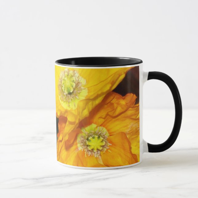 Caneca Ouro Amarelo Islândia Poppies Fotografia (Direita)