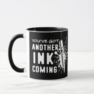 Caneca Outra TINTA Vindo - Engraçada Cotação para Tatuado