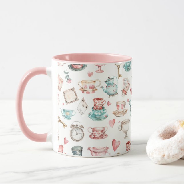 Caneca Padrão Alice Aquarela (Com Donut)