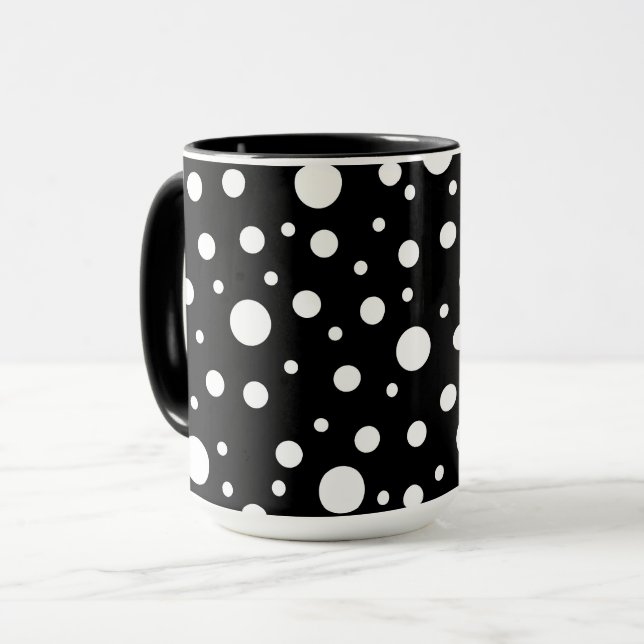 Caneca Padrão branco sobre Bolinhas preta (Frente Esquerda)