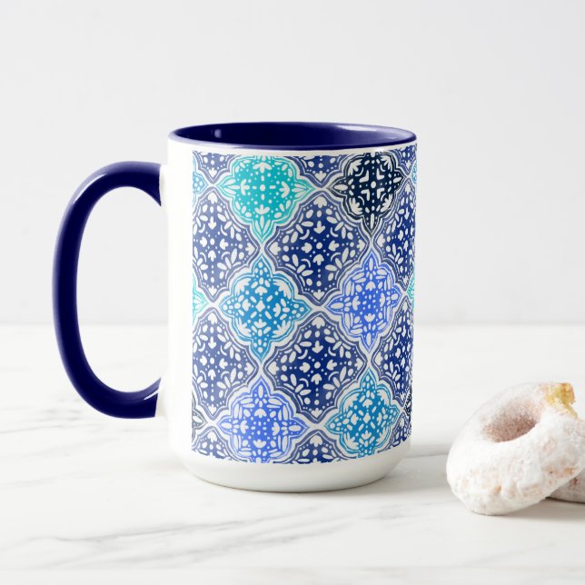 Caneca Padrão de Azulejo marroquino pintado com azul (Com Donut)