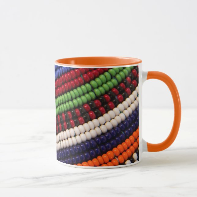 Caneca Padrão de Contas Tribais Massai (Direita)