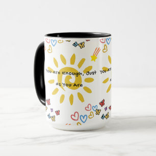 Caneca Padrão de desenho de Sol & Borboletas Inspirador C