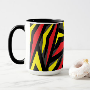 Caneca Padrão de Listras de Triângulo Colorido Geométrico
