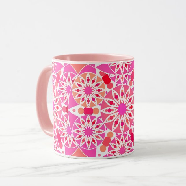 Caneca Padrão de mandala, tons de rosa e coral (Frente Esquerda)
